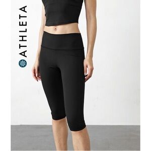 Athleta Black Capri 20” Leggings